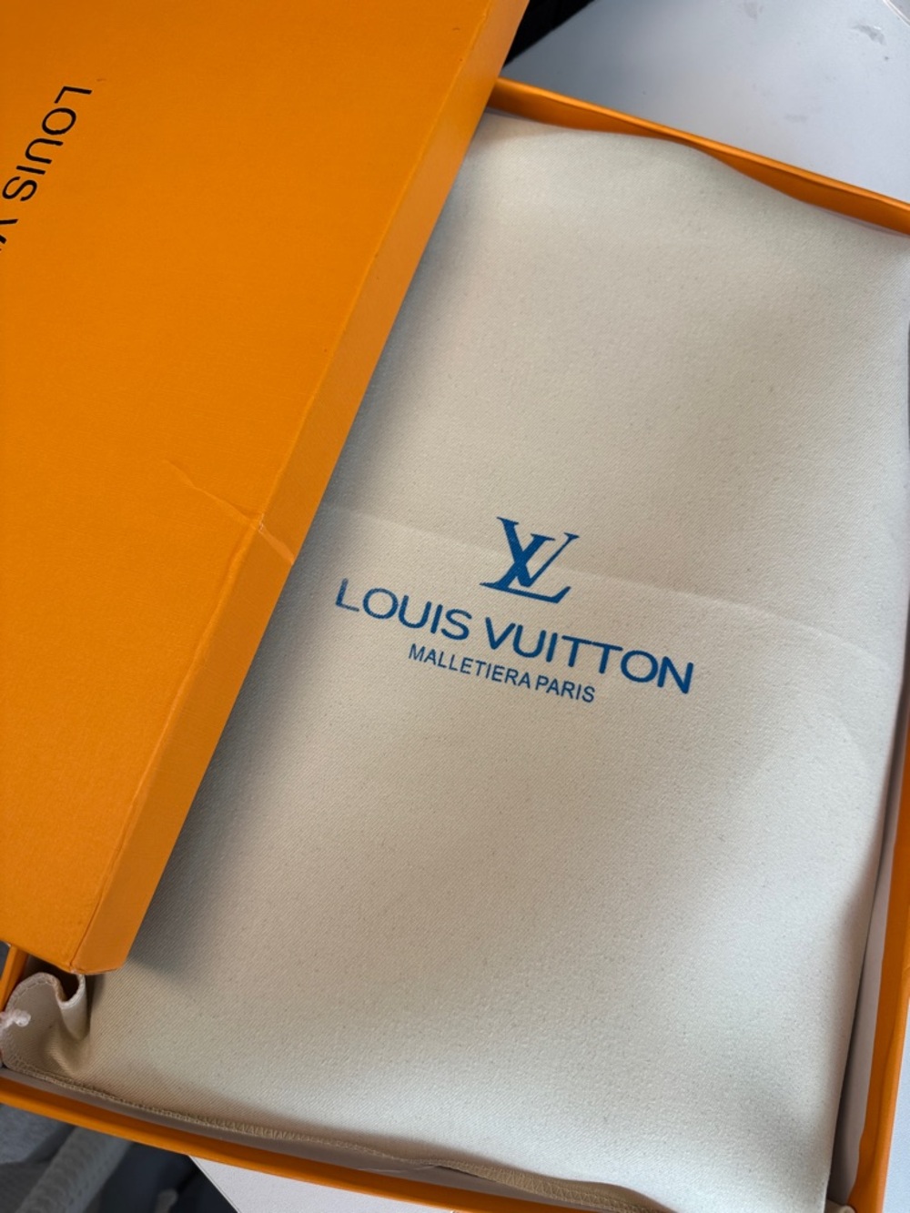 Chic Louis Vuitton Monogram Canvas Serving Tray Accent Piece - Picture 6 of 6